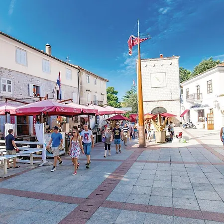 Lovely In Krk With Kitchen Feriehus Krk Town