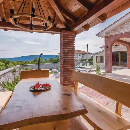 Сasa de vacaciones Lovely In Krk With Kitchen