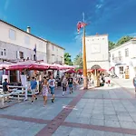 Front In Krk Tatil Evi Krk Town